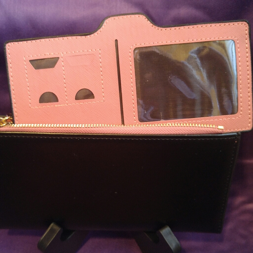 Wallet - Picture 4 of 5